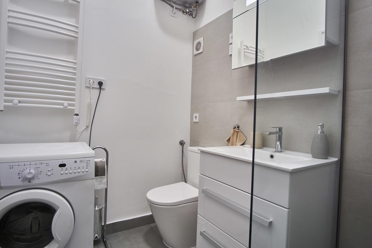 Design Apartment In The City Center With Ac Budapeszt Zewnętrze zdjęcie