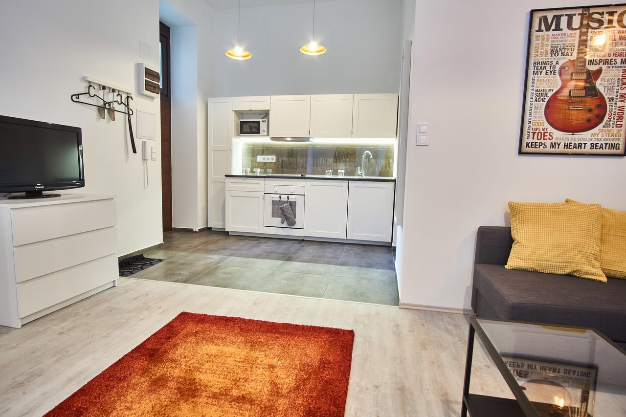 Design Apartment In The City Center With Ac Budapeszt Zewnętrze zdjęcie