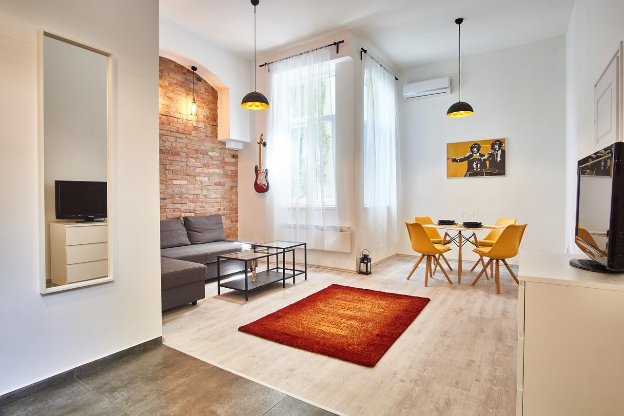 Design Apartment In The City Center With Ac Budapeszt Zewnętrze zdjęcie