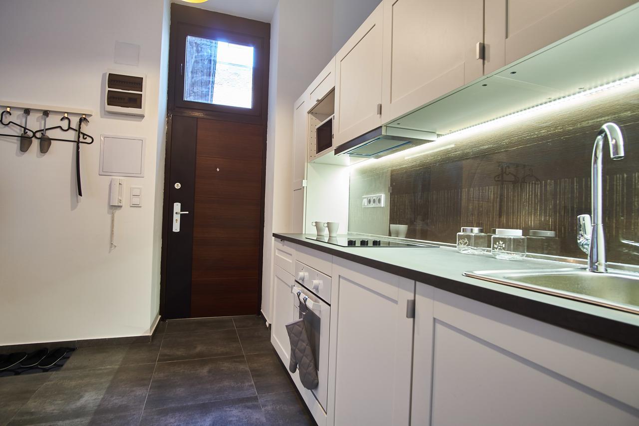 Design Apartment In The City Center With Ac Budapeszt Zewnętrze zdjęcie