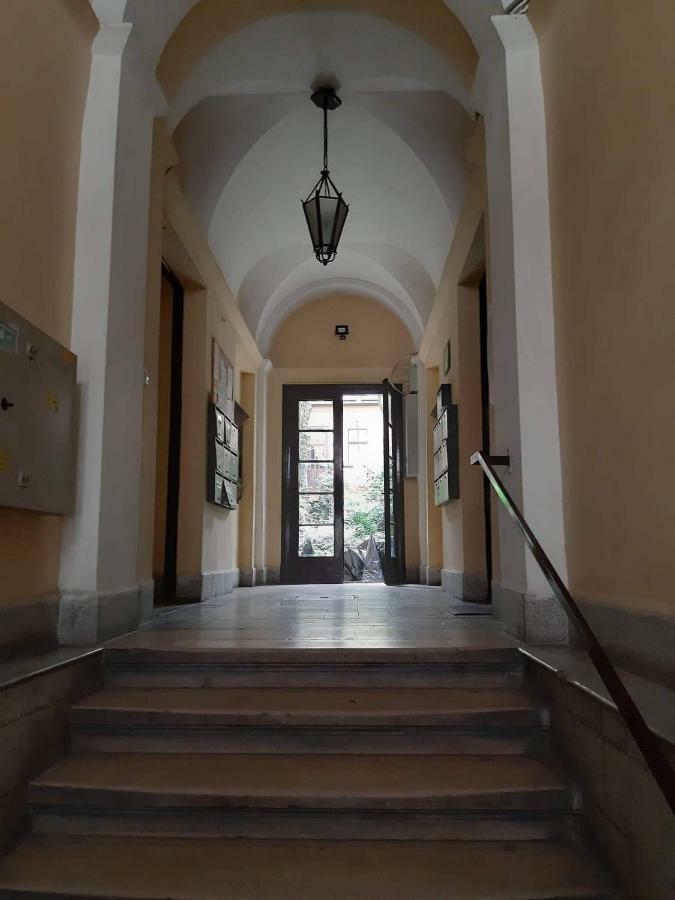 Design Apartment In The City Center With Ac Budapeszt Zewnętrze zdjęcie